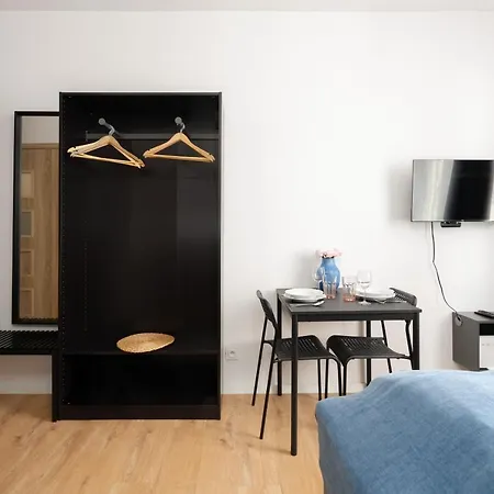 Apartamento Cozy Kwiatowa By Renters